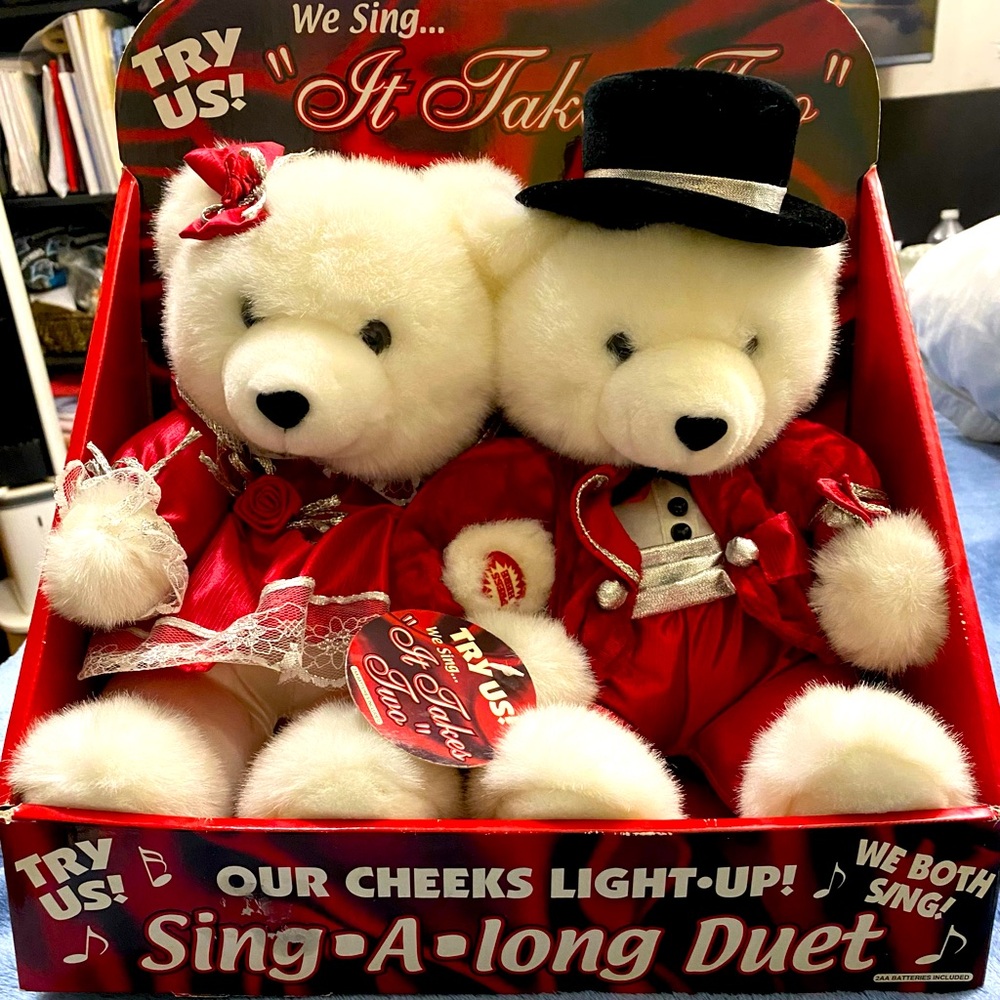 Vintage DanDee Bears Plush Sing A Long Duet “It Takes Two” Light Up Bears